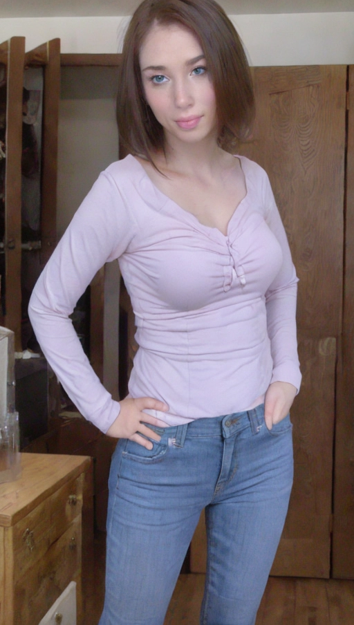 (((<lora:JlgblwOYz8w_Becca_M:1>))), (((8k))), (((wearing a mauve blouse and jeans))), highest quality, (((upturned nipples))), (((masterpiece))), (((tall woman proportions))), (((32c-30-32 measurements))), Scandinavian woman, German woman, (((pale white skin))), (((22 years old))), (((dark blonde hair)))